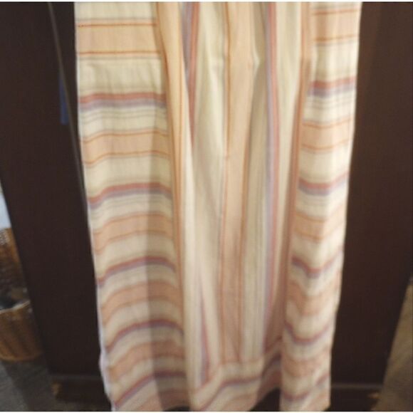Japan striped sleeveless maxi dress with back cut out - Picture 3 of 9